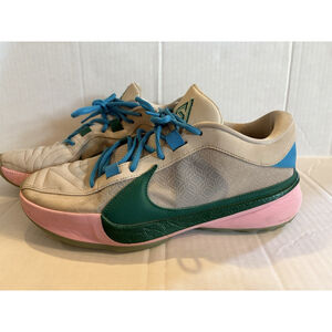 Nike Zoom Freak 5 Five The Hard Way Basketball Shoes DX4985-100 Mens Size 10.5